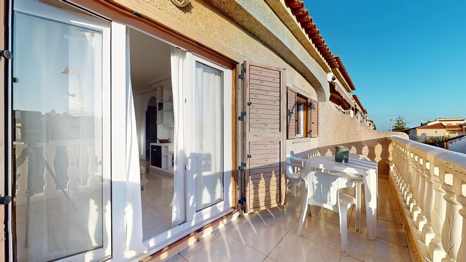 2 bedroom Apartment for sale in Torre de la Horadada - € 149,900 (Ref: 9468510)
