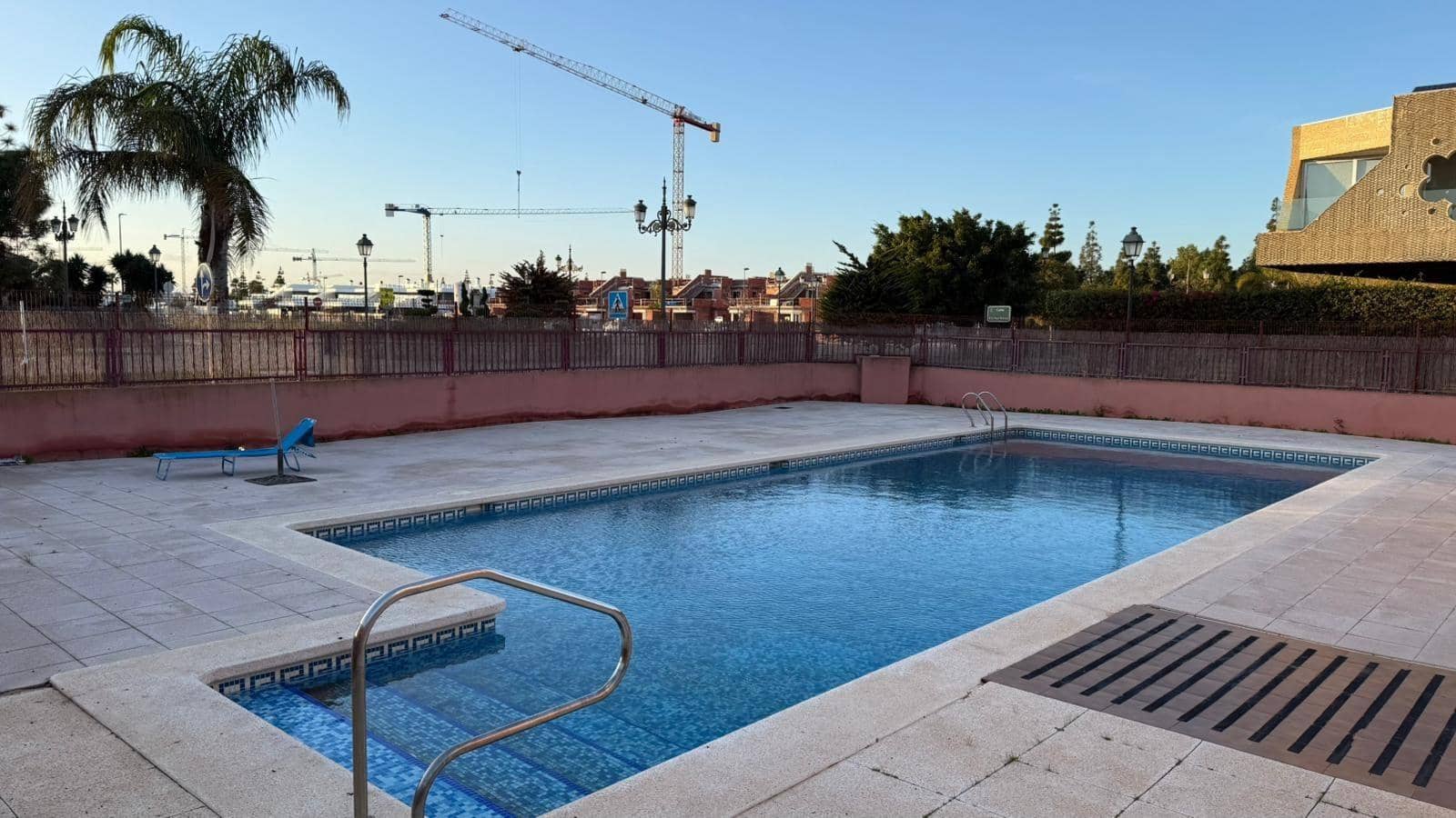 3 soveværelse Byhus til salg i Los Alcazares med swimmingpool garage - € 219.900 (Ref: 9476118)