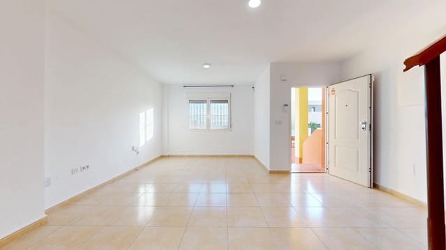 3 soverom Hus til salgs i Los Alcázares med svømmebasseng garasje - € 219 900 (Ref: 9476118)