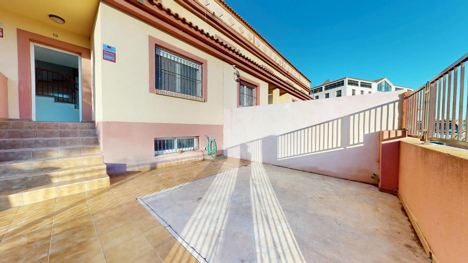 3 soveværelse Byhus til salg i Los Alcazares med swimmingpool garage - € 219.900 (Ref: 9476118)