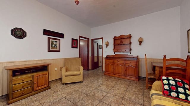 5 bedroom Townhouse for sale in Pilar de la Horadada - € 184,900 (Ref: 9476119)