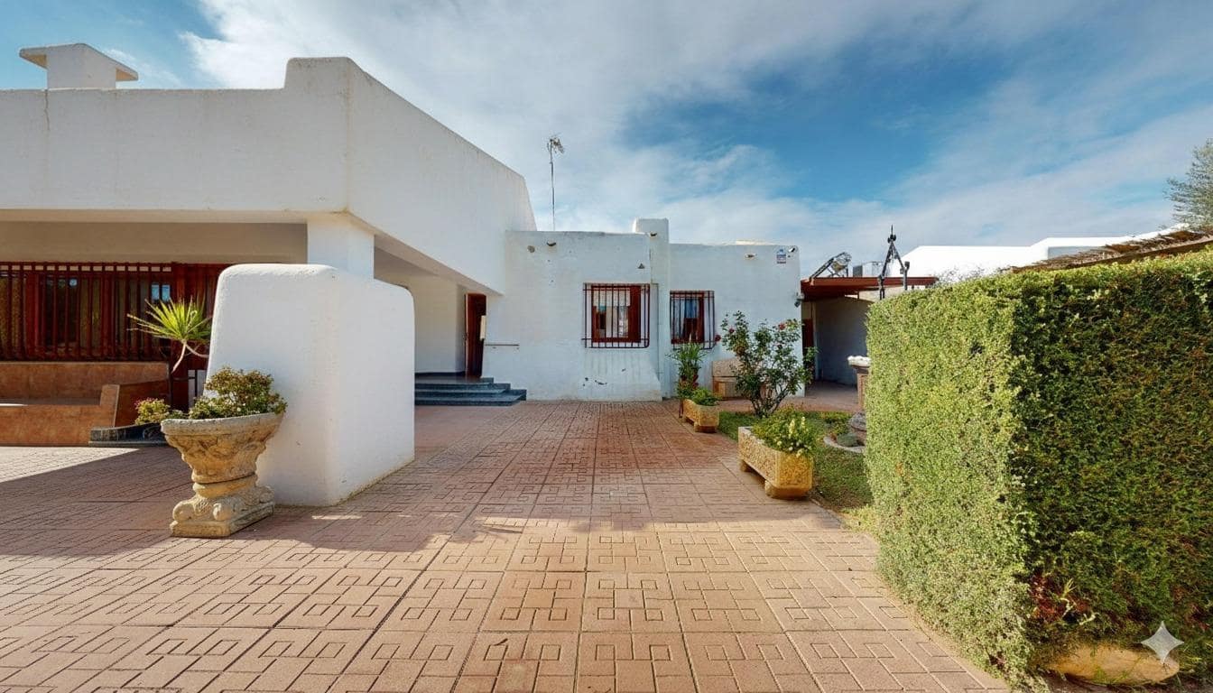 3 soveværelse Villa til salg i Santiago de la Ribera med garage - € 399.000 (Ref: 9533763)
