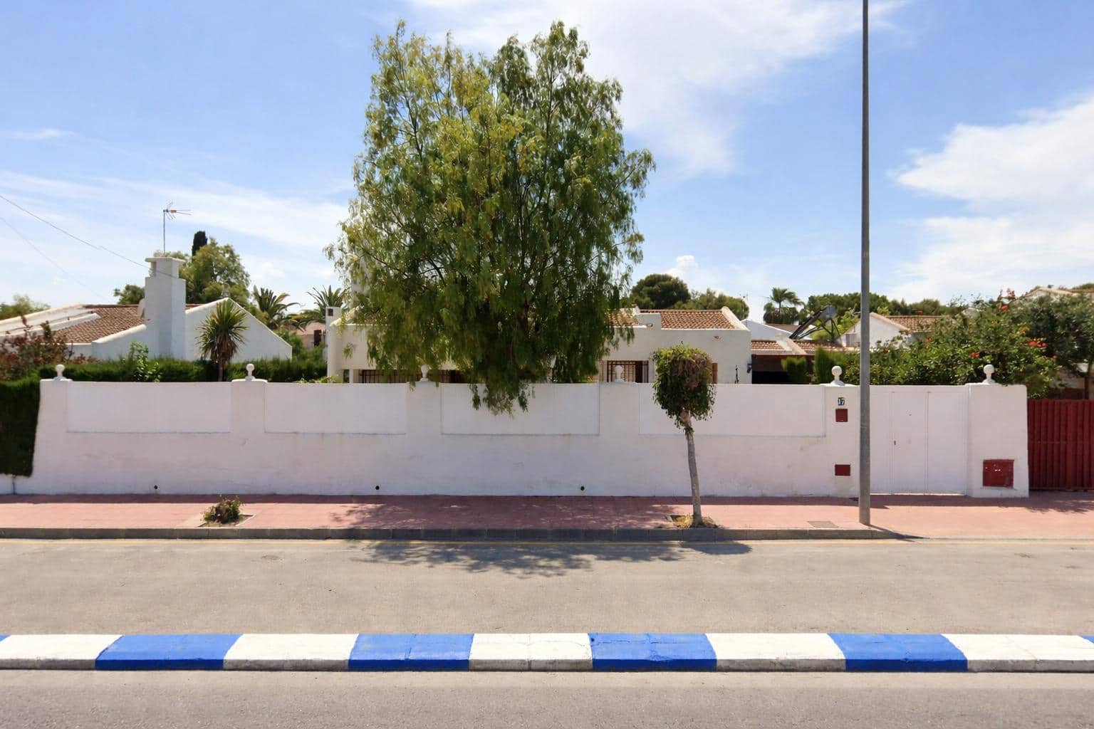 3 soveværelse Villa til salg i Santiago de la Ribera med garage - € 399.000 (Ref: 9533763)