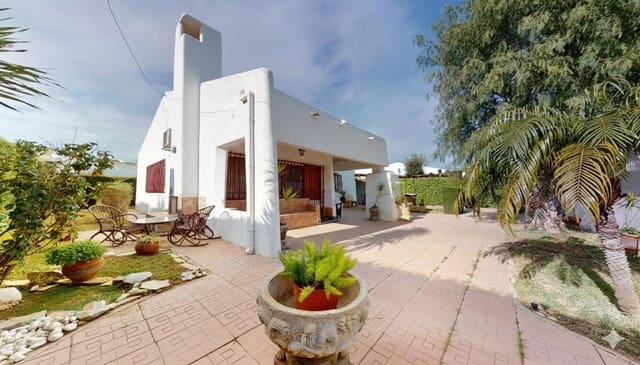 3 bedroom Villa for sale in Santiago de la Ribera, San Javier with garage - € 390,000 (Ref: 9533763)