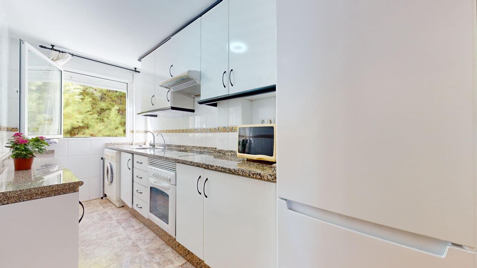 2 bedroom Flat for sale in Lo Pagan - € 138,000 (Ref: 9535968)