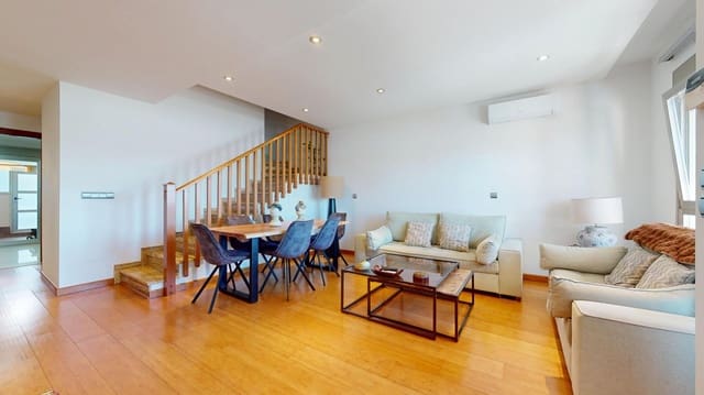 4 chambre Villa/Maison Mitoyenne à vendre à Pilar de la Horadada avec piscine garage - 299 000 € (Ref: 9543660)