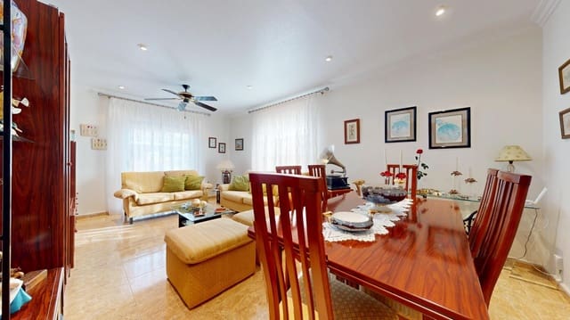 4 sovrum Lägenhet till salu i San Pedro del Pinatar - 205 000 € (Ref: 9555861)