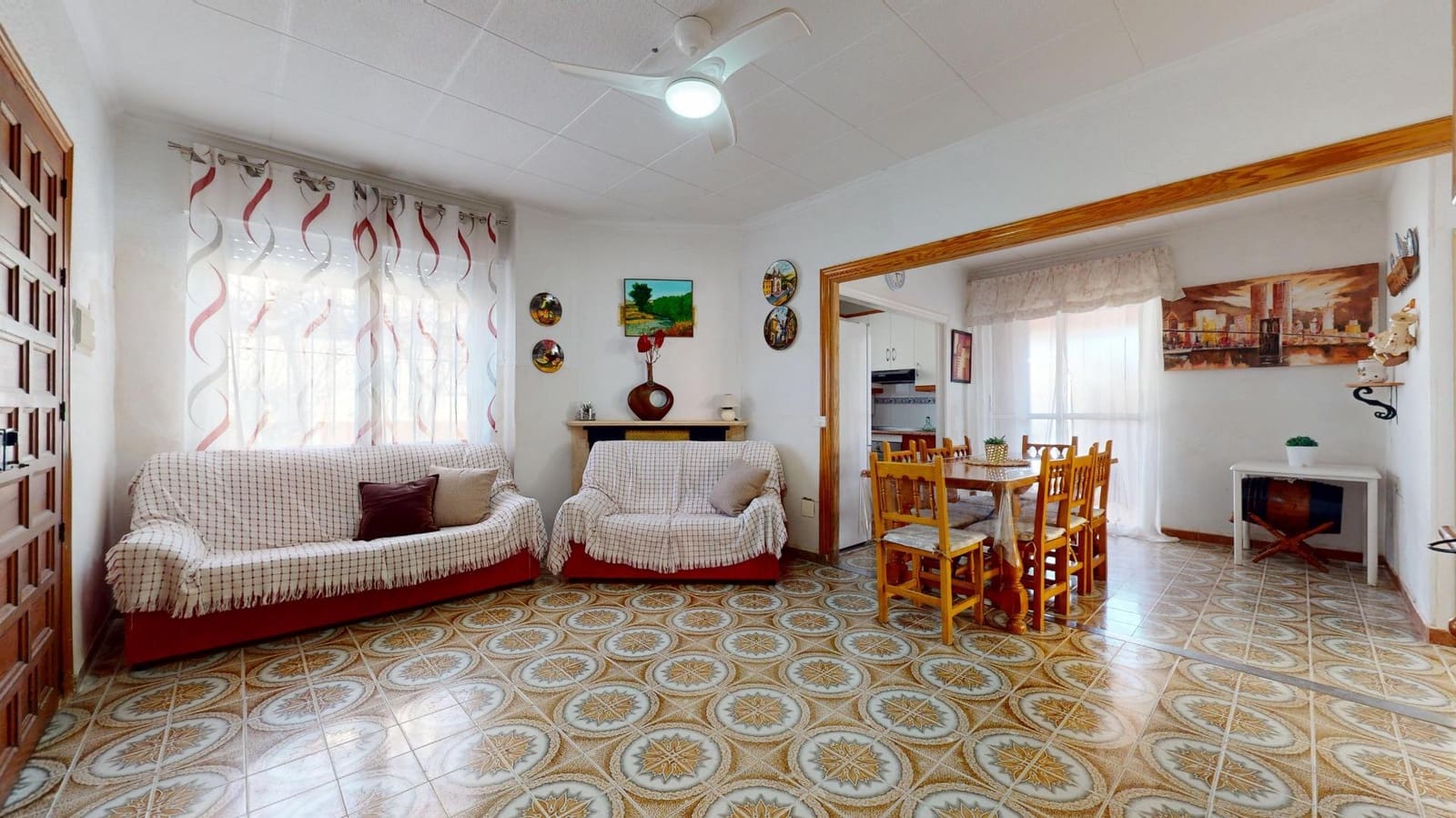 5 soveværelse Villa til salg i Los Alcazares med swimmingpool - € 259.900 (Ref: 9555862)