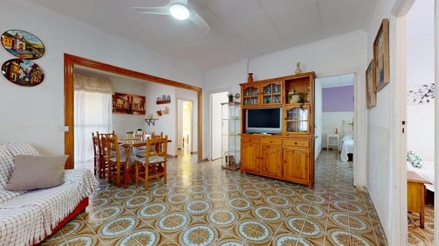 5 sypialnia Willa na sprzedaż w Los Alcázares z basenem - 259 900 € (Ref: 9555862)