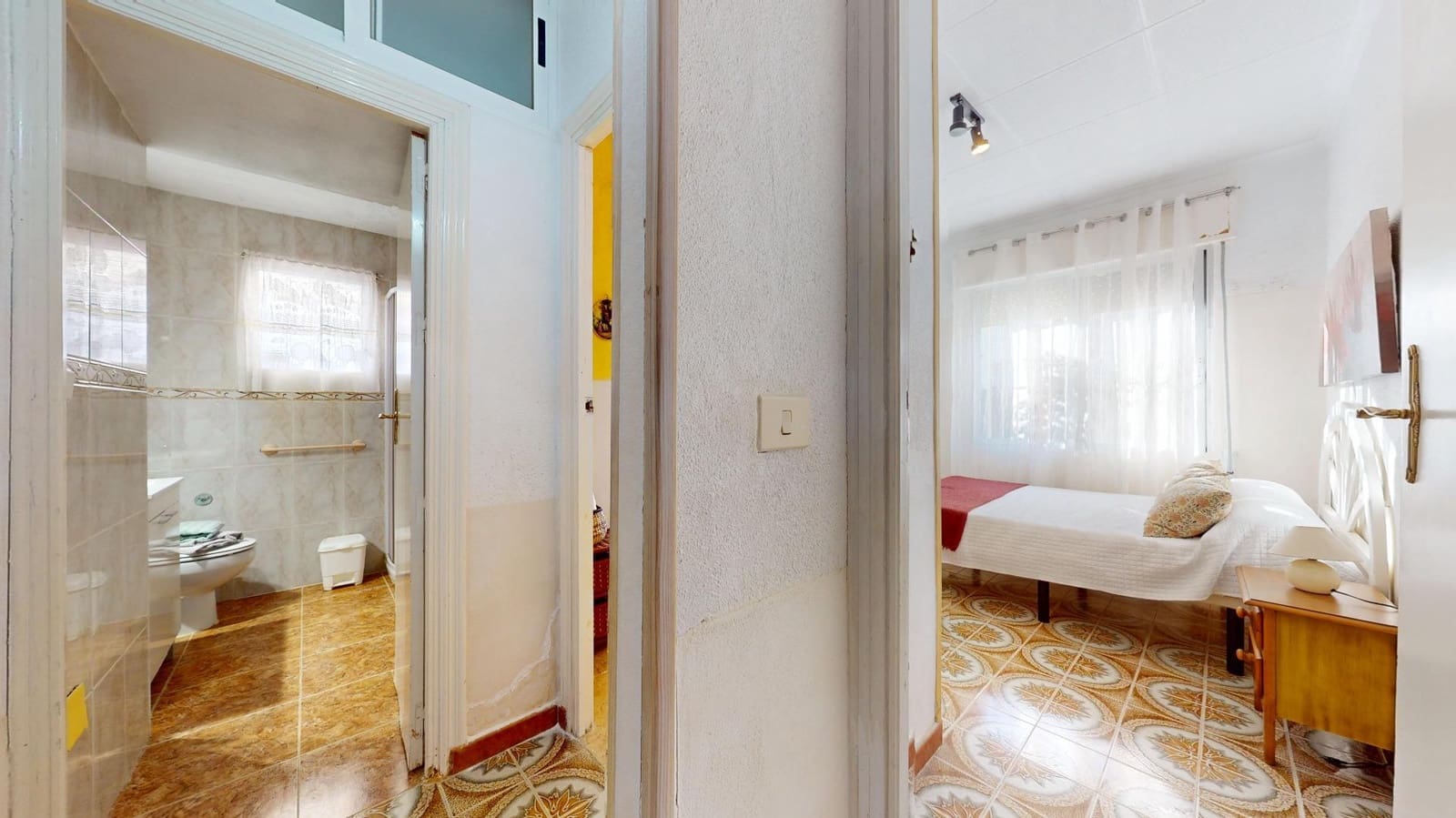 5 sypialnia Willa na sprzedaż w Los Alcazares z basenem - 259 900 € (Ref: 9555862)