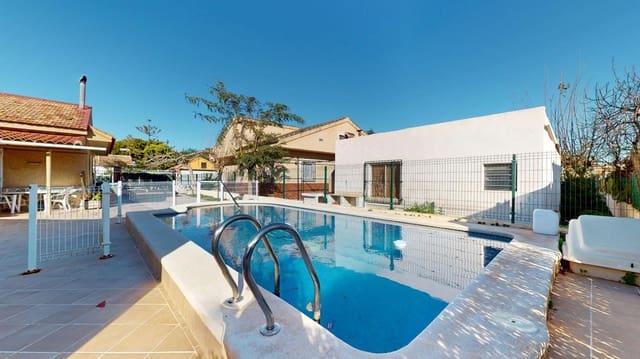 Chalet de 5 habitaciones en Los Alcázares en venta con piscina - 259.900 € (Ref: 9555862)