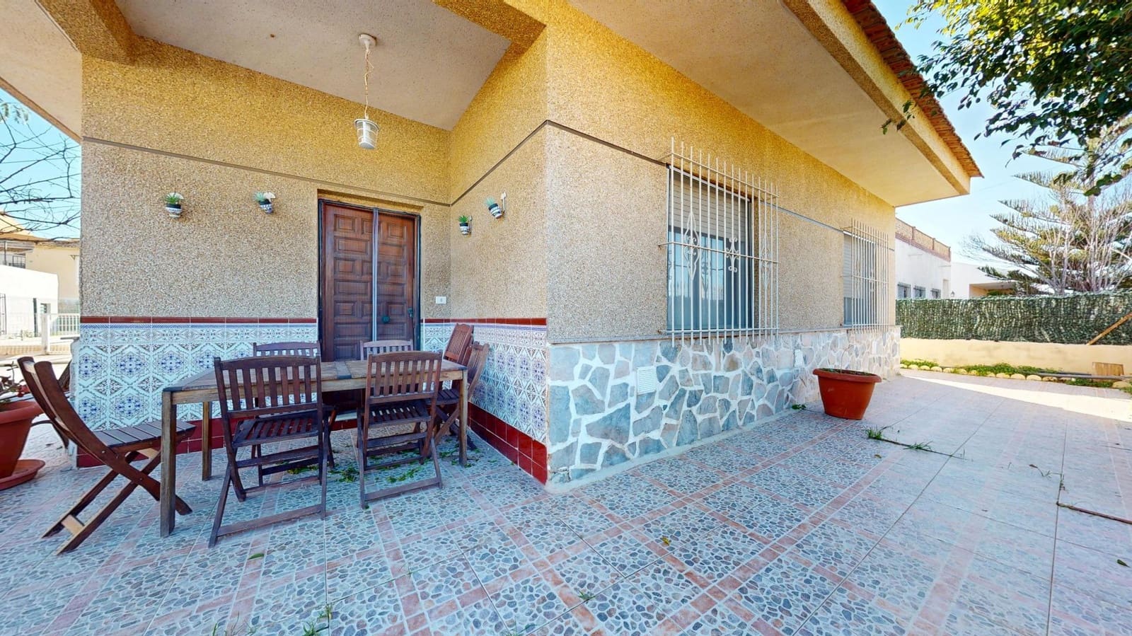 Chalet de 5 habitaciones en Los Alcázares en venta con piscina - 229.000 € (Ref: 9555862)