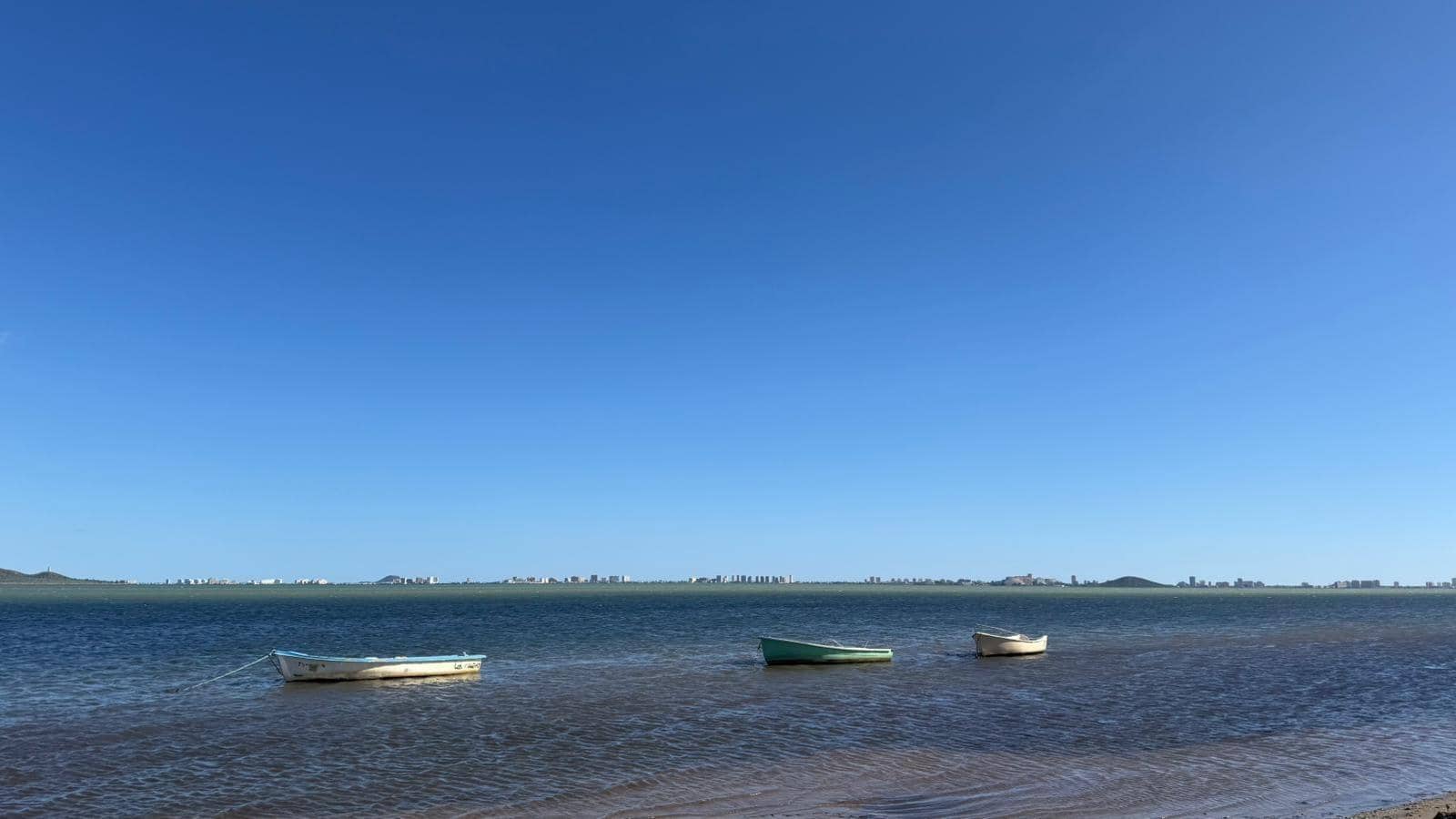 Piso de 2 habitaciones en Los Nietos en venta con piscina - 106.500 € (Ref: 9627576)