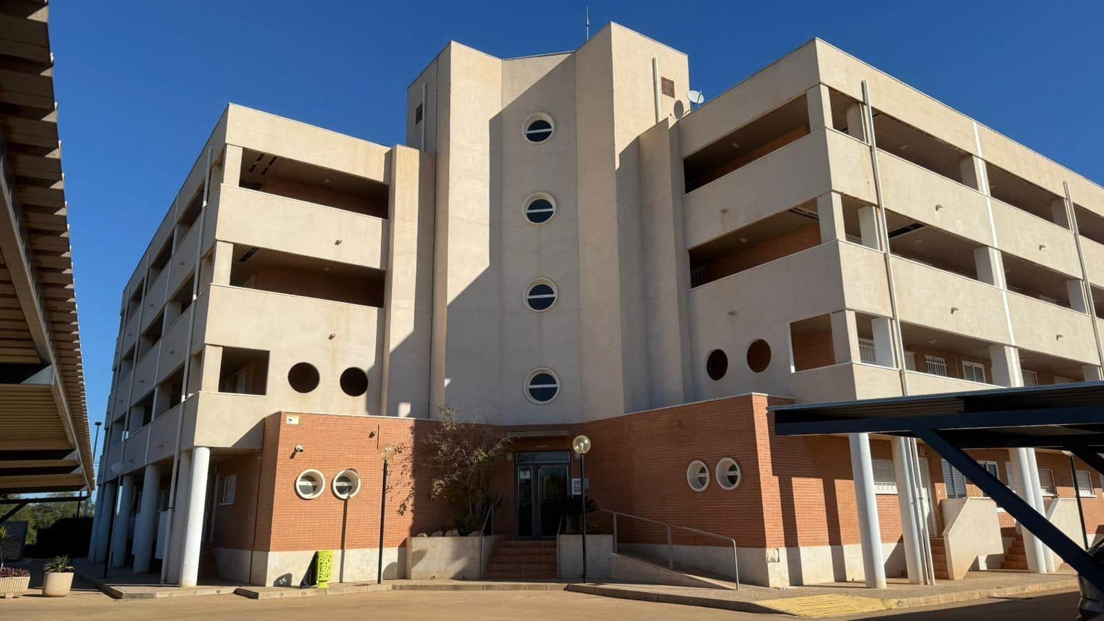 Piso de 2 habitaciones en Los Nietos en venta con piscina - 106.500 € (Ref: 9627576)