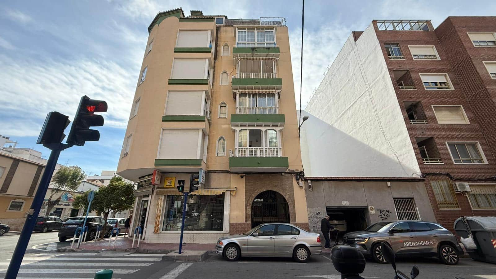 Apartamento de 2 habitaciones en Torrevieja en venta - 125.000 € (Ref: 9627577)