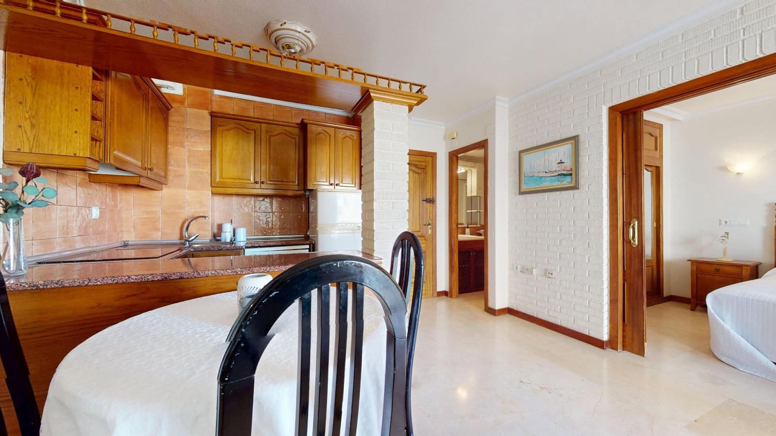 Apartamento de 2 habitaciones en Torrevieja en venta - 125.000 € (Ref: 9627577)