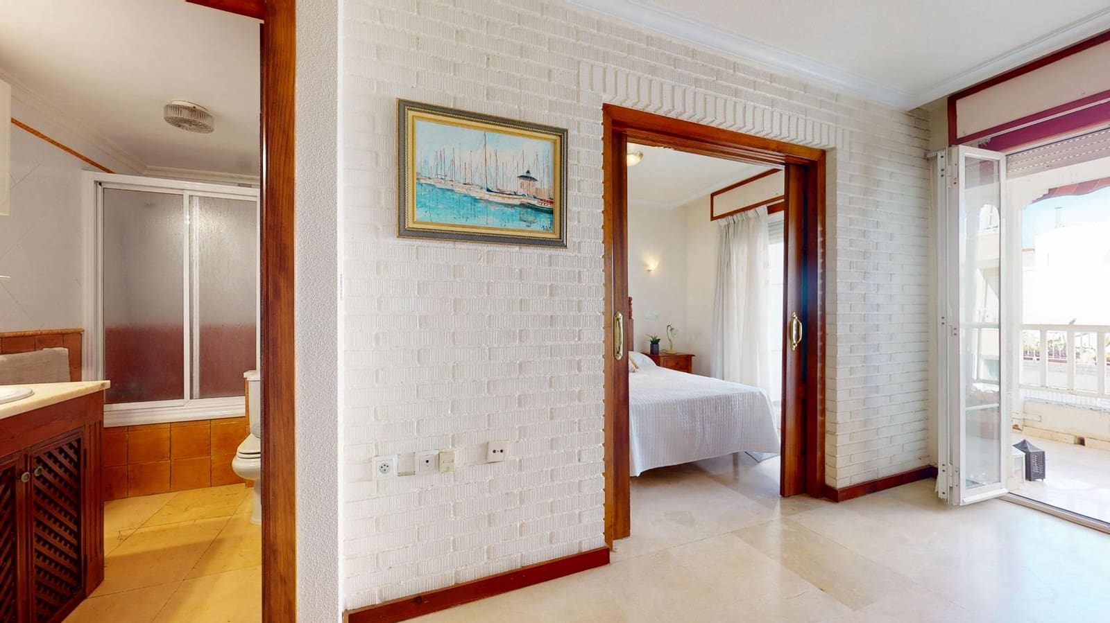 Apartamento de 2 habitaciones en Torrevieja en venta - 125.000 € (Ref: 9627577)
