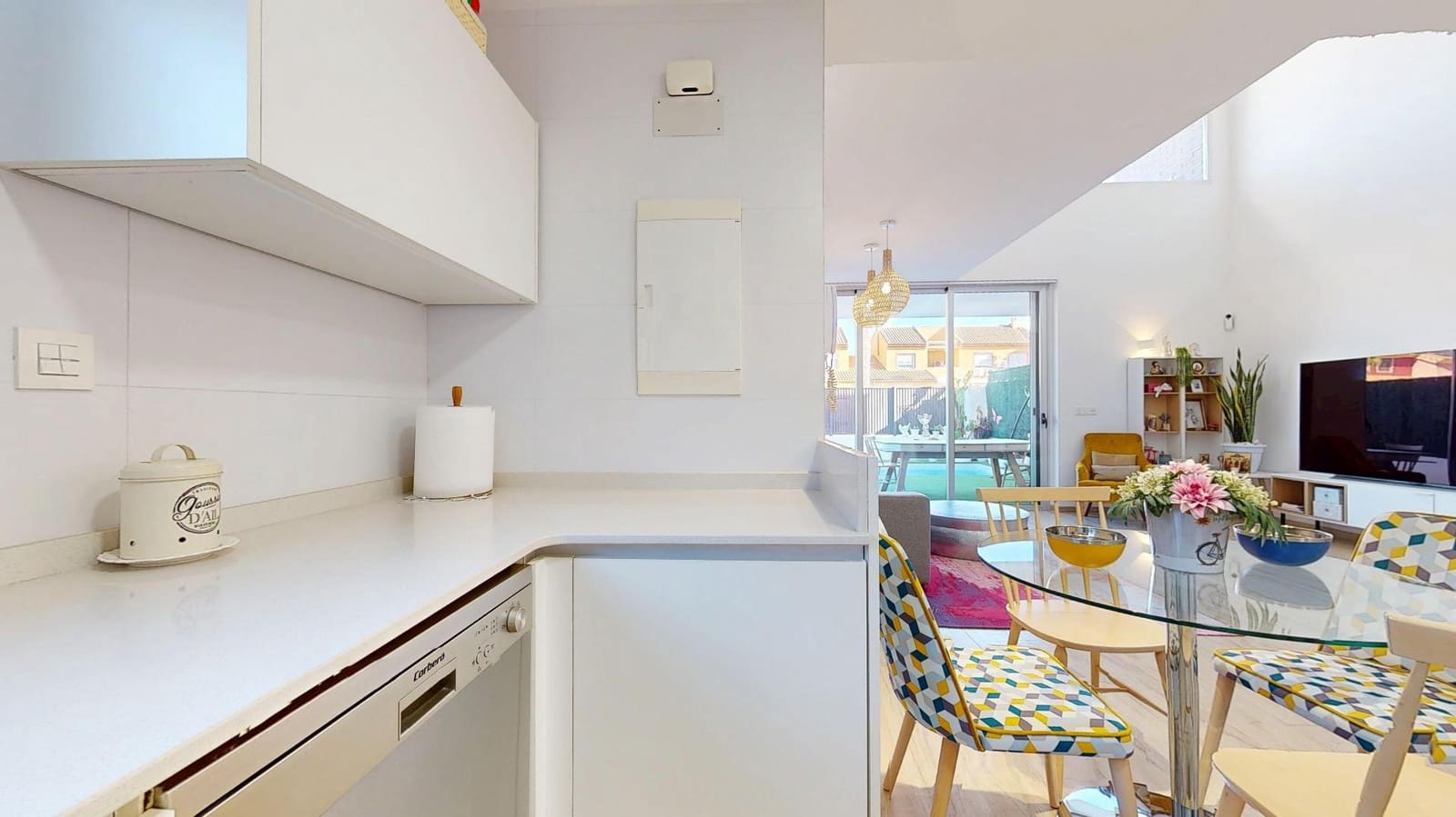 Chalet de 3 habitaciones en San Pedro del Pinatar en venta con piscina - 410.000 € (Ref: 9637631)