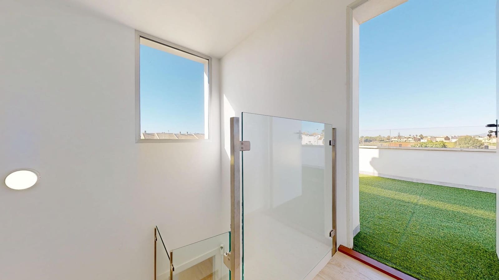 Chalet de 3 habitaciones en San Pedro del Pinatar en venta con piscina - 410.000 € (Ref: 9637631)