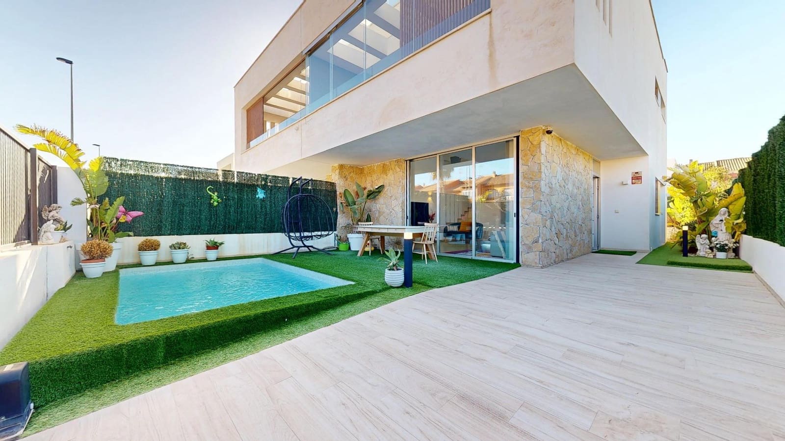 3 sovrum Semi-fristående Villa till salu i San Pedro del Pinatar med pool - 410 000 € (Ref: 9637631)