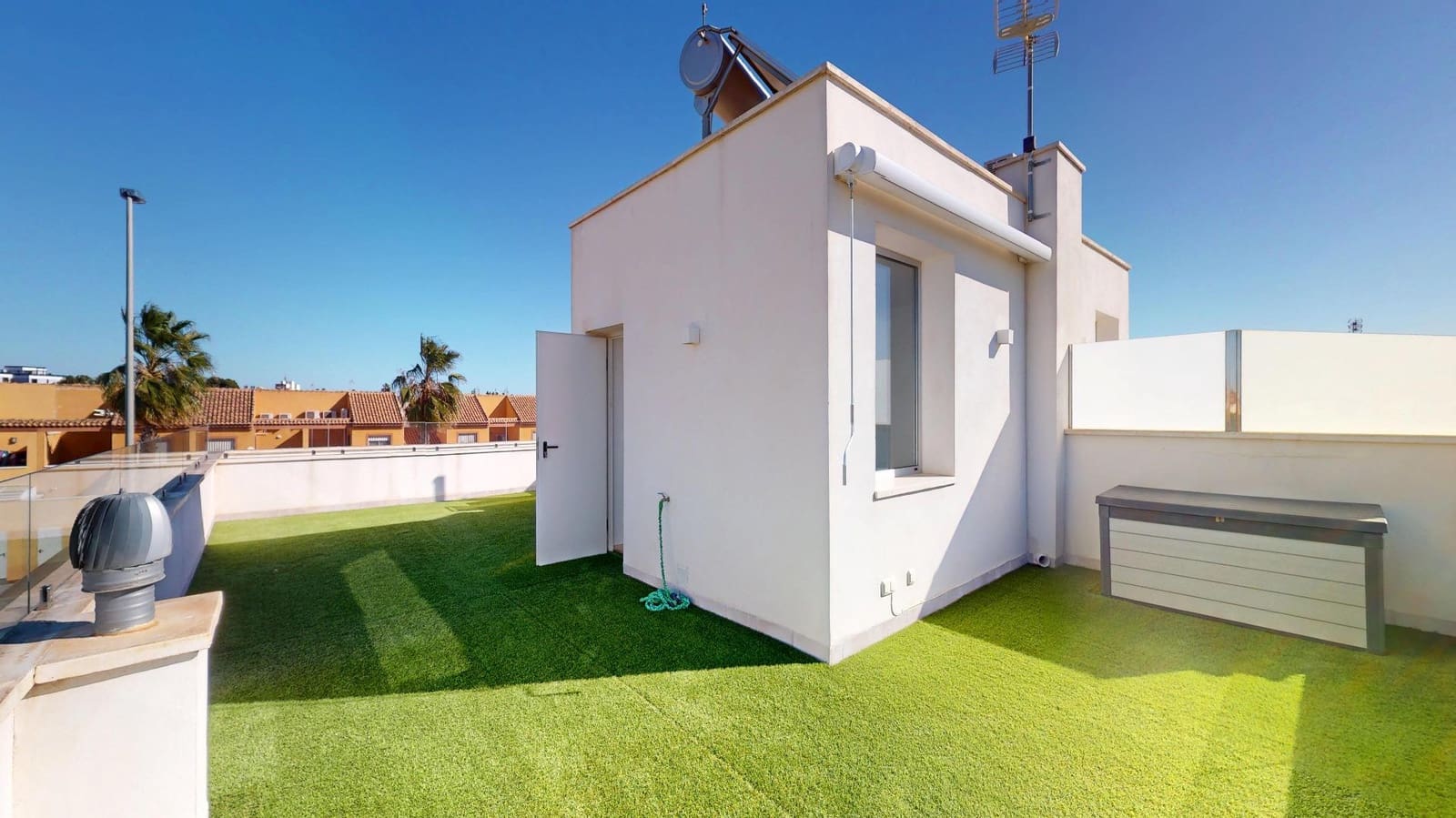 3 sovrum Semi-fristående Villa till salu i San Pedro del Pinatar med pool - 410 000 € (Ref: 9637631)