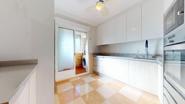 3 bedroom Flat for sale in Pilar de la Horadada with garage - € 189,900 (Ref: 9648180)
