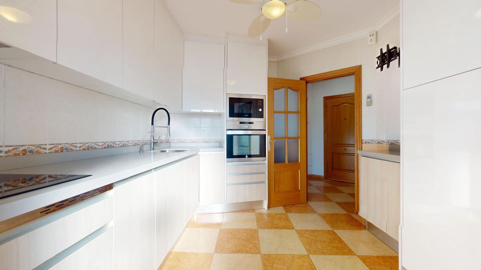 3 makuuhuone Asunto myytävänä paikassa Pilar de la Horadada mukana 
autotalli - 189 900 € (Ref: 9648180)