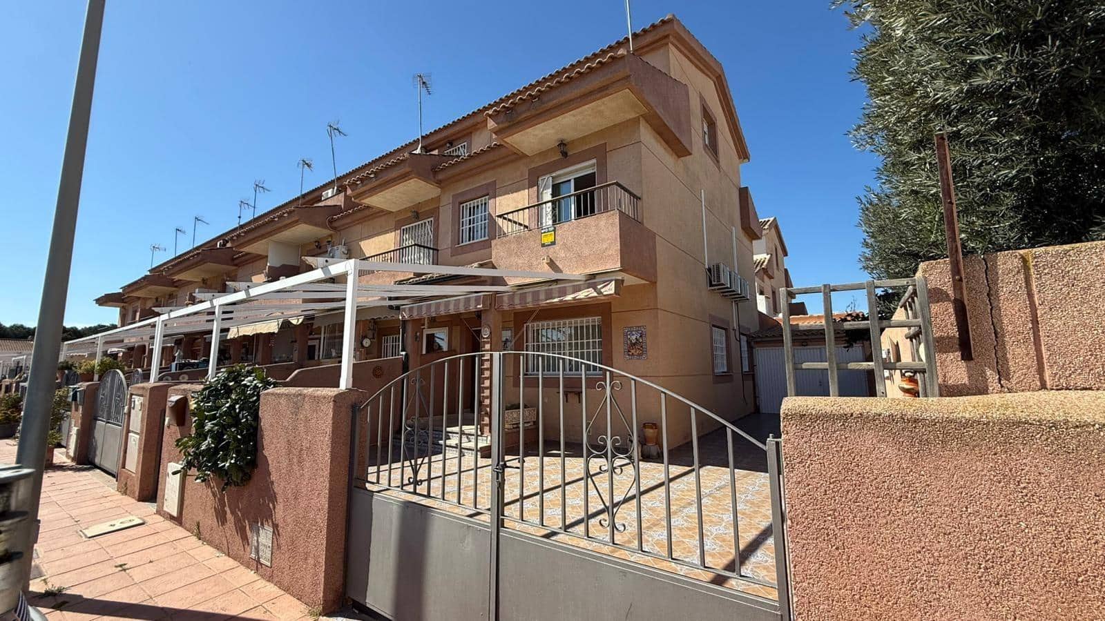 5 sypialnia Apartament na sprzedaż w Santiago de la Ribera z garażem - 279 900 € (Ref: 9652029)