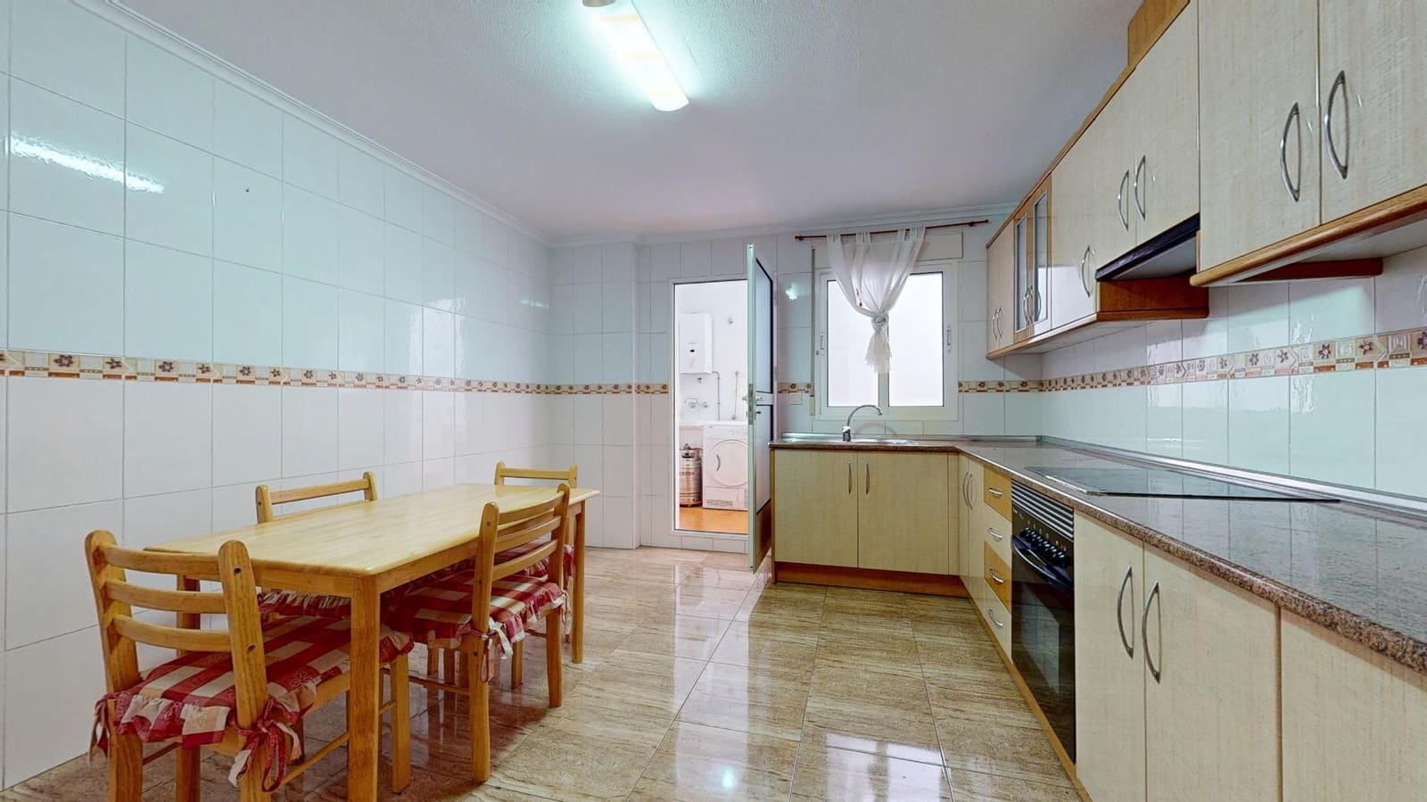 3 bedroom Flat for sale in Pilar de la Horadada with garage - € 169,900 (Ref: 9656136)