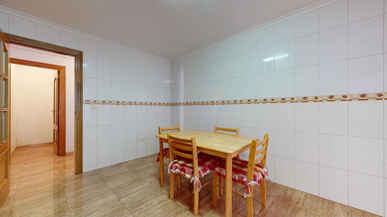 3 bedroom Flat for sale in Pilar de la Horadada with garage - € 169,900 (Ref: 9656136)