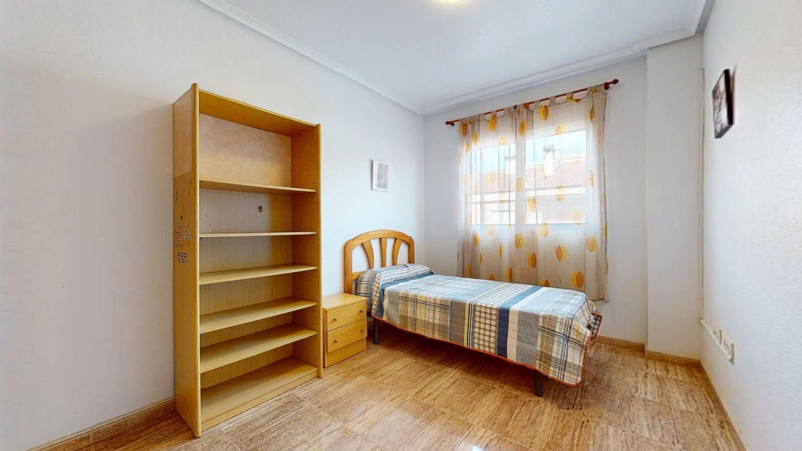 3 bedroom Flat for sale in Pilar de la Horadada with garage - € 169,900 (Ref: 9656136)