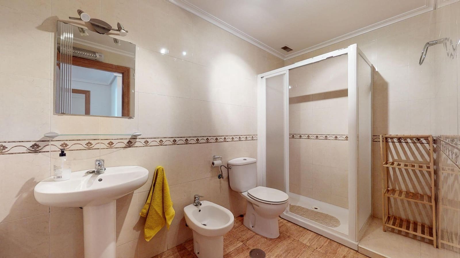 3 bedroom Flat for sale in Pilar de la Horadada with garage - € 169,900 (Ref: 9656136)