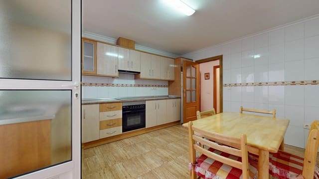 3 bedroom Flat for sale in Pilar de la Horadada with garage - € 169,900 (Ref: 9656136)