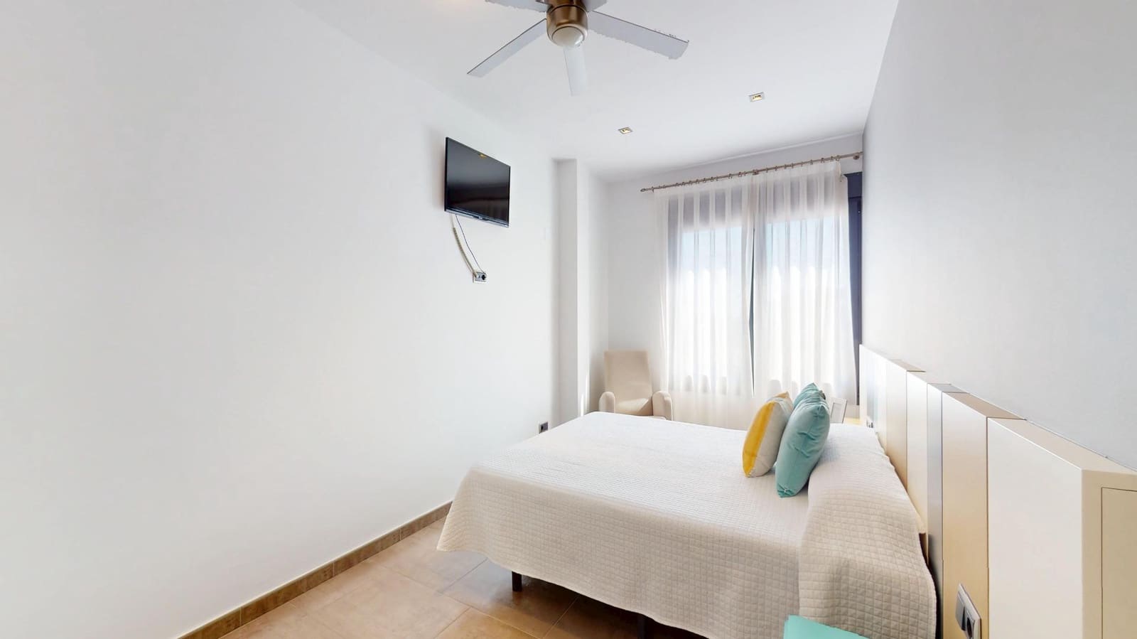 4 Zimmer Villa zu verkaufen in Pilar de la Horadada mit Pool Garage - 799.900 € (Ref: 9656137)