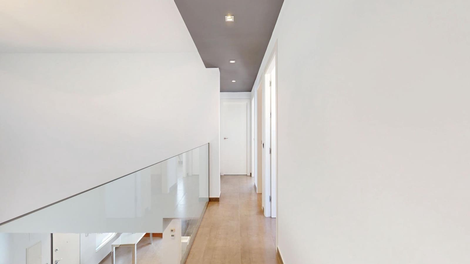 4 Zimmer Villa zu verkaufen in Pilar de la Horadada mit Pool Garage - 799.900 € (Ref: 9656137)