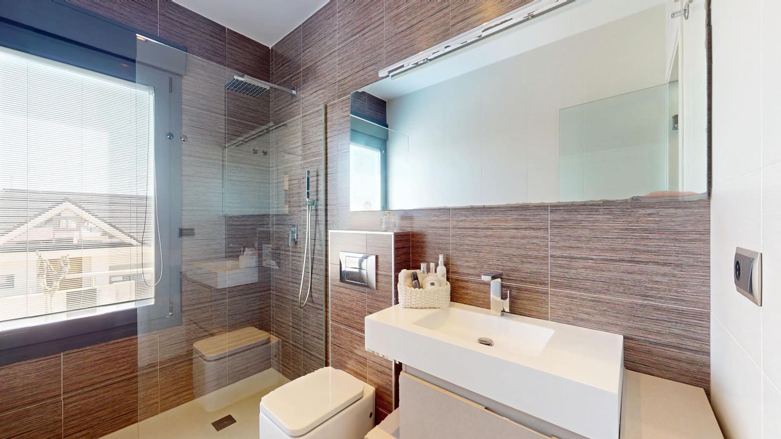 4 Zimmer Villa zu verkaufen in Pilar de la Horadada mit Pool Garage - 799.900 € (Ref: 9656137)