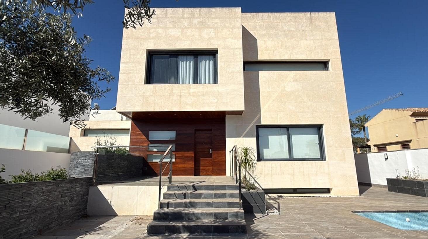 4 Zimmer Villa zu verkaufen in Pilar de la Horadada mit Pool Garage - 799.900 € (Ref: 9656137)