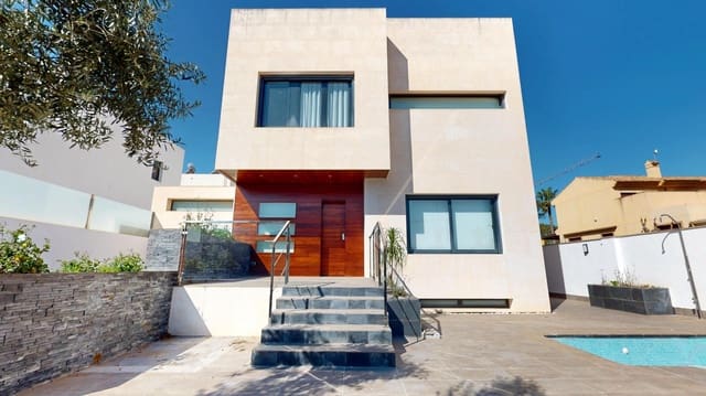 4 Zimmer Villa zu verkaufen in Pilar de la Horadada mit Pool Garage - 799.900 € (Ref: 9656137)