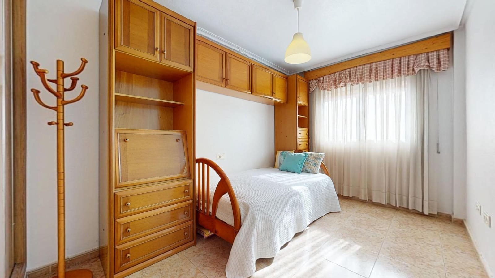 3 bedroom Flat for sale in Pilar de la Horadada with garage - € 179,000 (Ref: 9659468)