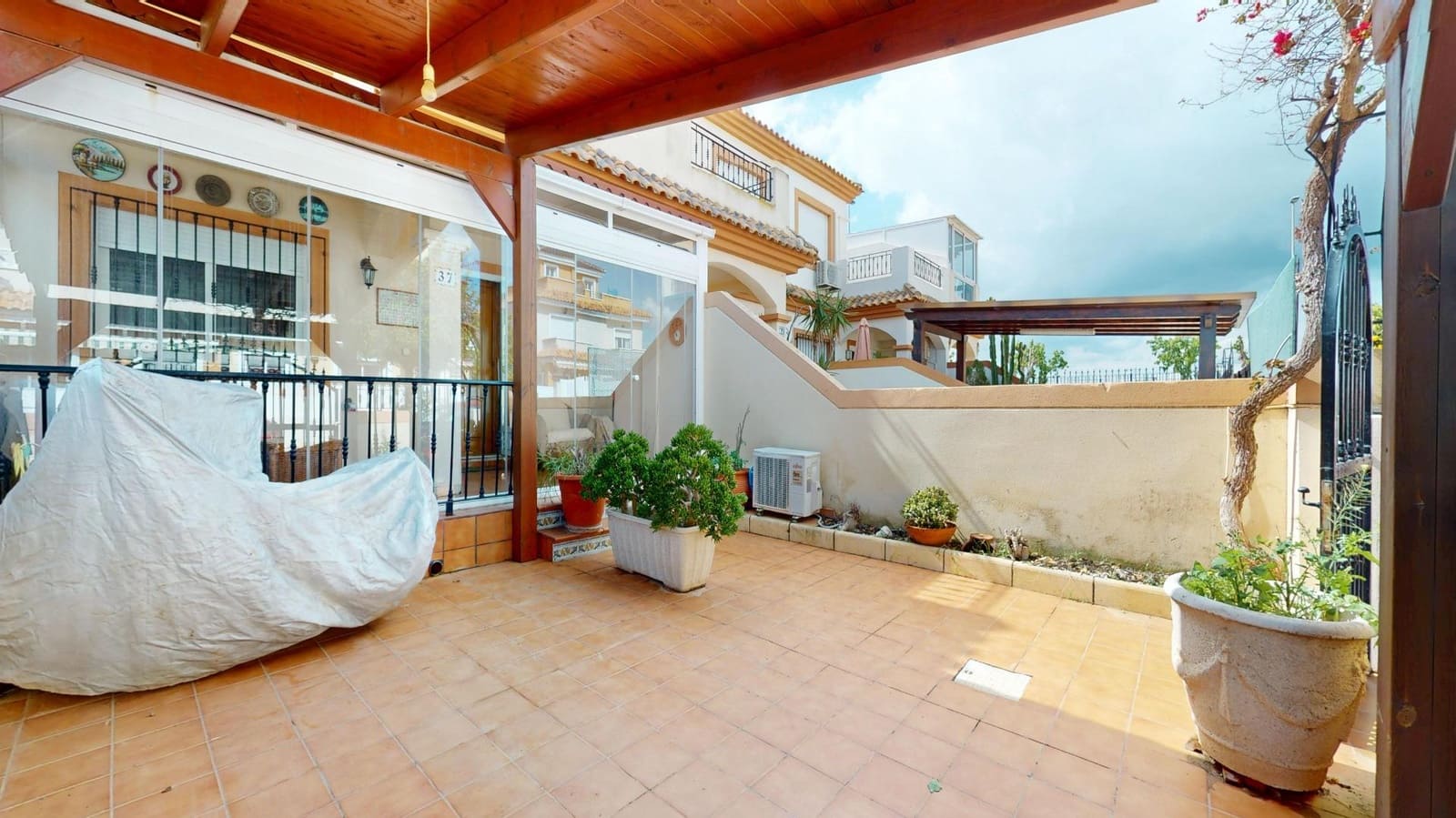 3 bedroom Terraced Villa for sale in Torre de la Horadada - € 238,900 (Ref: 9686473)