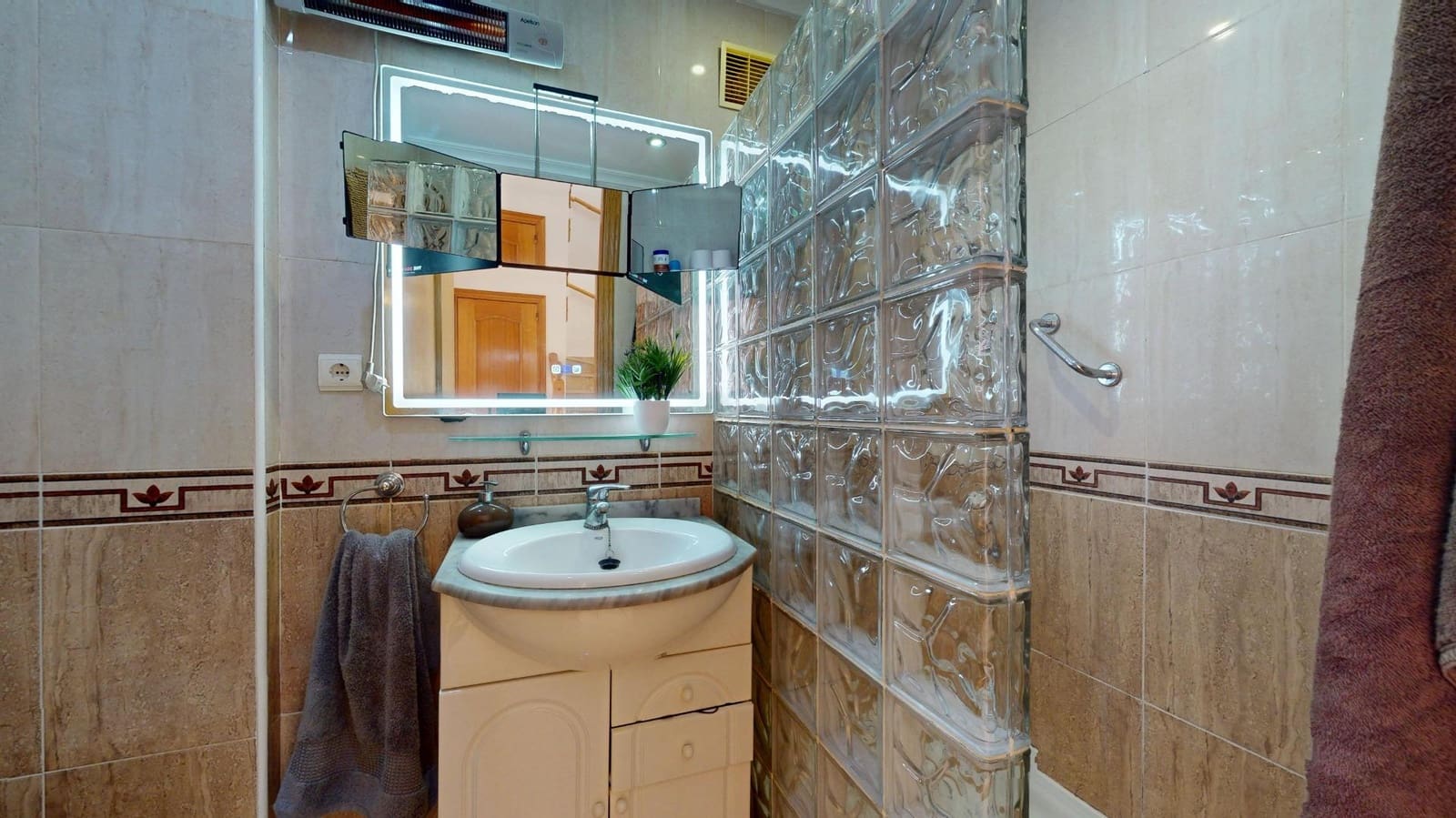 3 bedroom Terraced Villa for sale in Torre de la Horadada - € 238,900 (Ref: 9686473)