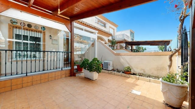3 Zimmer Reihenhaus zu verkaufen in Torre de la Horadada, Pilar de la Horadada - 238.900 € (Ref: 9686473)