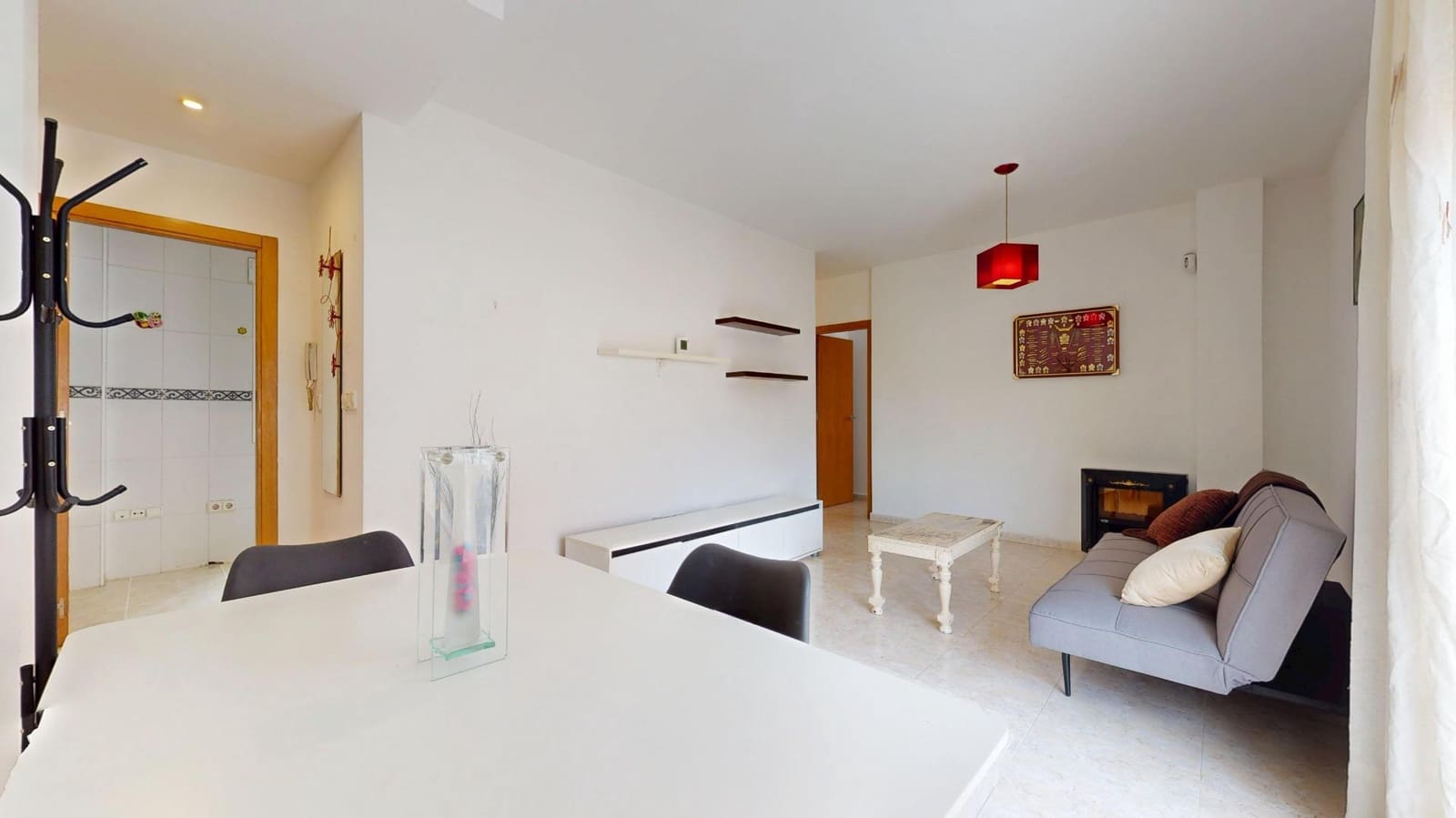 Piso de 2 habitaciones en Pilar de la Horadada en venta - 109.900 € (Ref: 9690641)