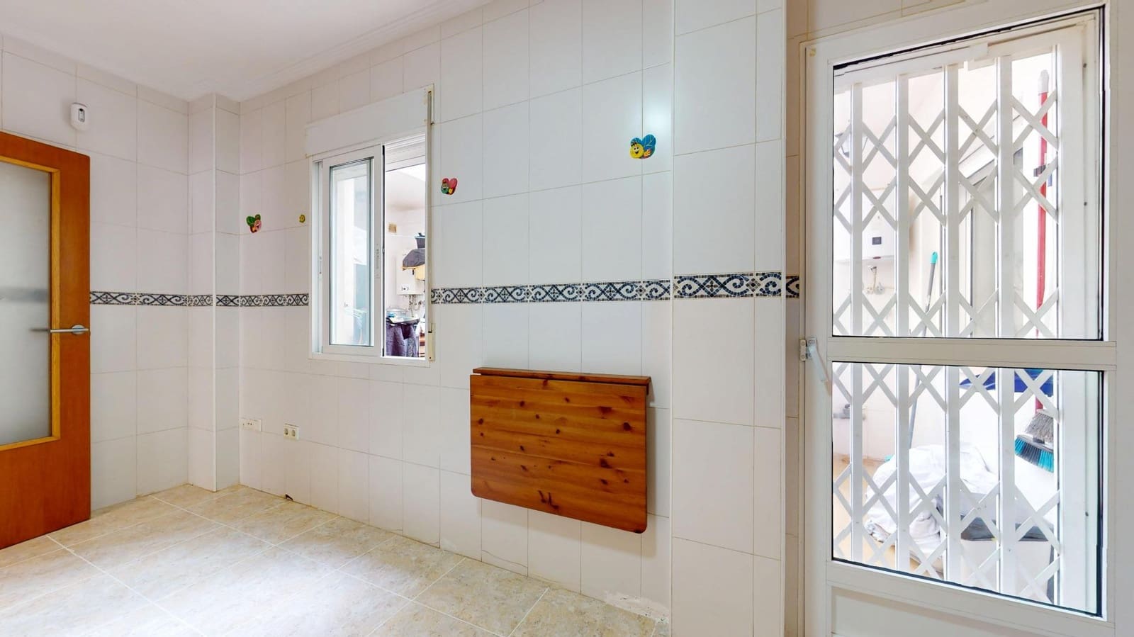 Piso de 2 habitaciones en Pilar de la Horadada en venta - 109.900 € (Ref: 9690641)