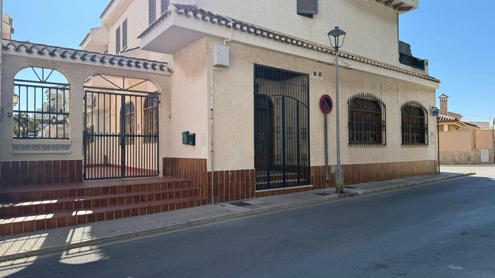2 bedroom Apartment for sale in San Pedro del Pinatar with pool - € 155,000 (Ref: 9690642)