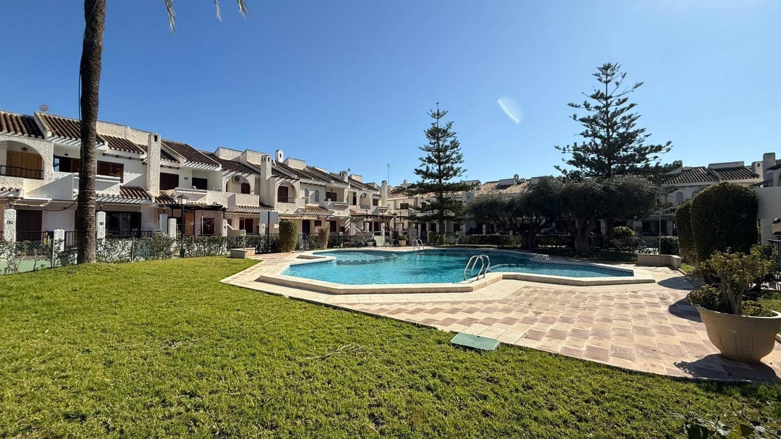 2 bedroom Apartment for sale in San Pedro del Pinatar with pool - € 155,000 (Ref: 9690642)