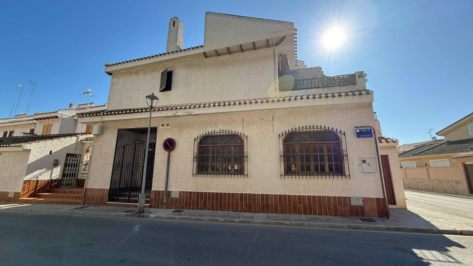 2 bedroom Apartment for sale in San Pedro del Pinatar with pool - € 155,000 (Ref: 9690642)