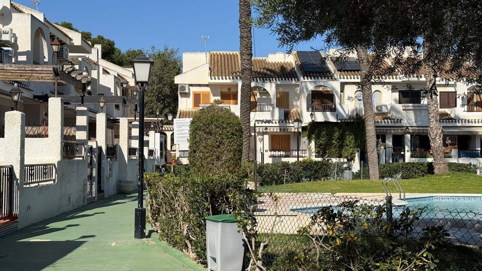 2 bedroom Apartment for sale in San Pedro del Pinatar with pool - € 155,000 (Ref: 9690642)