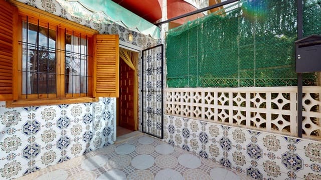 2 slaapkamer Rijtjeshuis te koop in Lo Pagan, San Pedro del Pinatar - € 125.000 (Ref: 9695376)