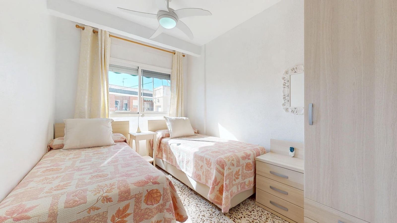 Piso de 2 habitaciones en Lo Pagan en venta - 95.000 € (Ref: 9701660)